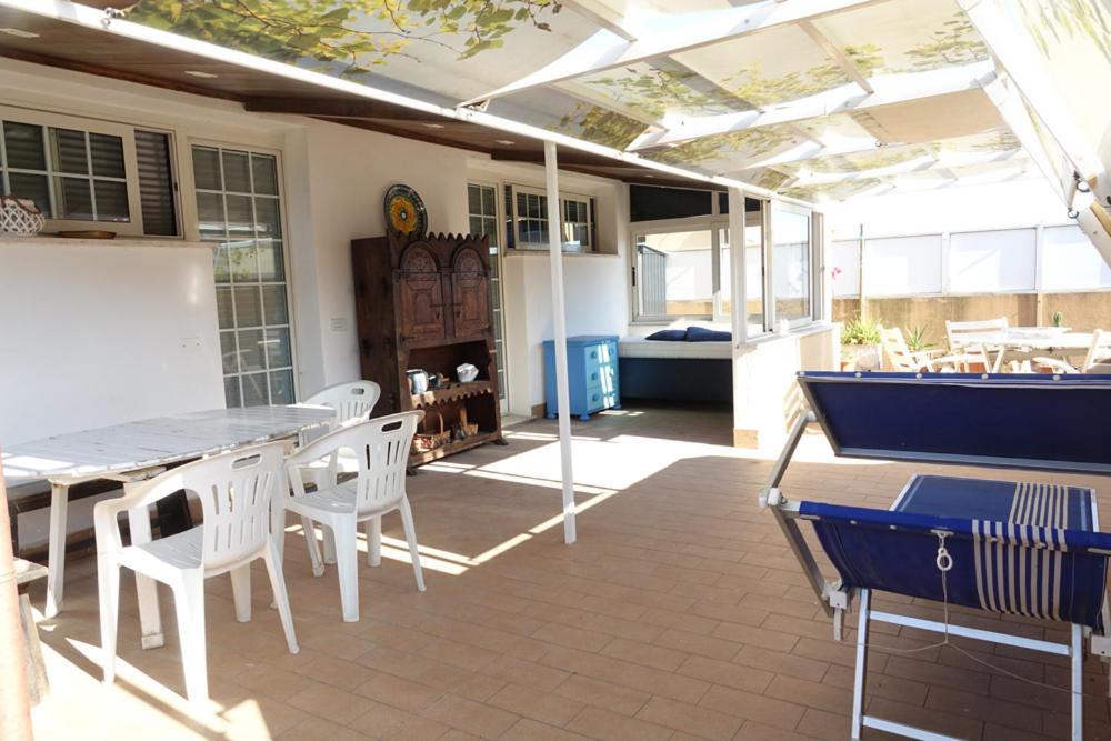 Apartmán Terrazza Con Vista Nettuno Exteriér fotografie
